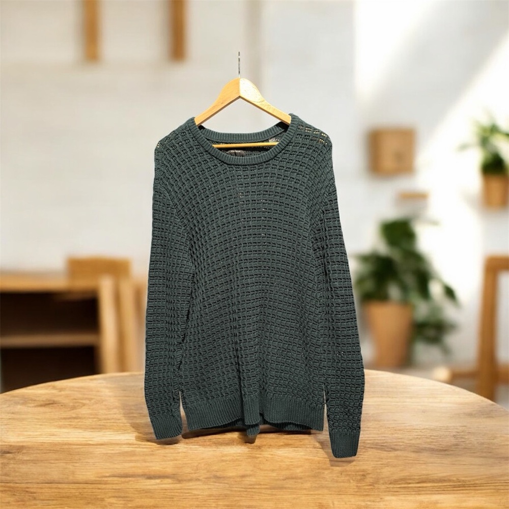 PacSun Women's Textured Crewneck Sweater in Dark Green